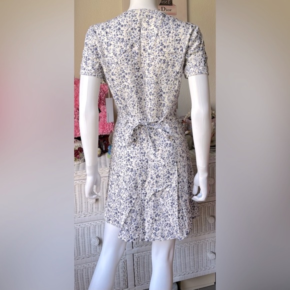Reformation Johanna button front floral mini dress in purple on white Size 8 NWT - Picture 6 of 12